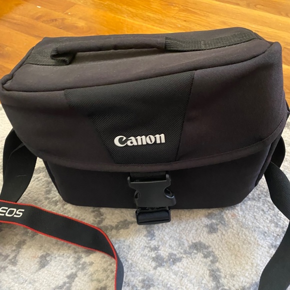 Camera - Picture 4 of 8